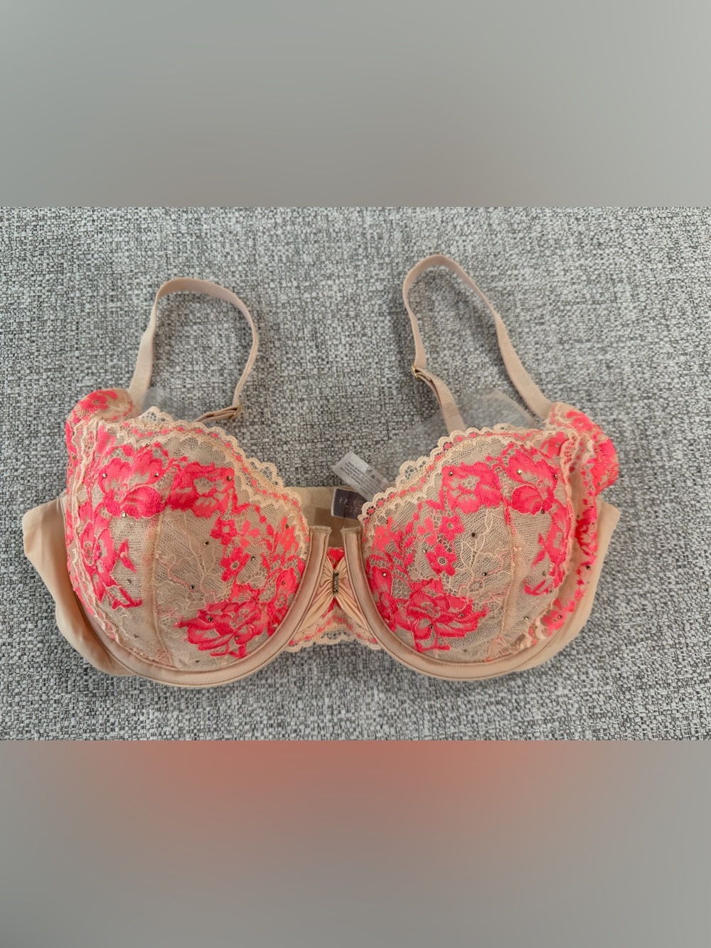 Victoria's Secret Coral and Beige Studded Lace Unlined Underwire Demi Bra - Picture 2 of 14